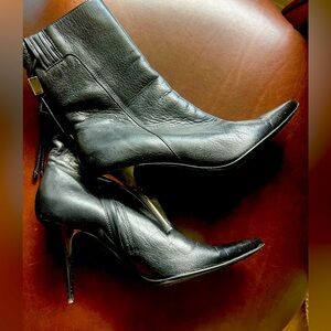 Burberry point-toe ankle boots